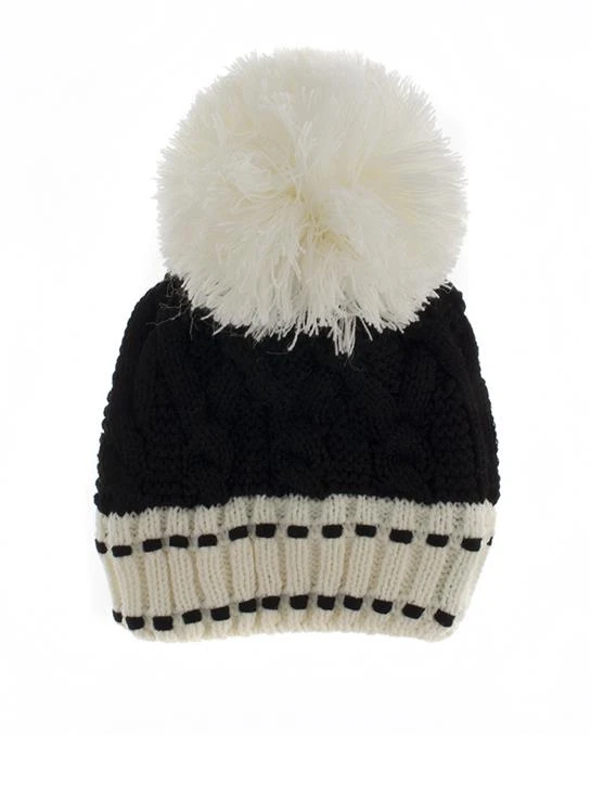Women's Chunky Cable Knit Bobble Hat - Image 3