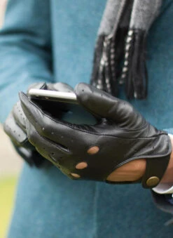 Men's Touchscreen Leather Driving Gloves -Dents 5 9200 ac8a010e e2c3 45e1 b268 19f492fe4d99