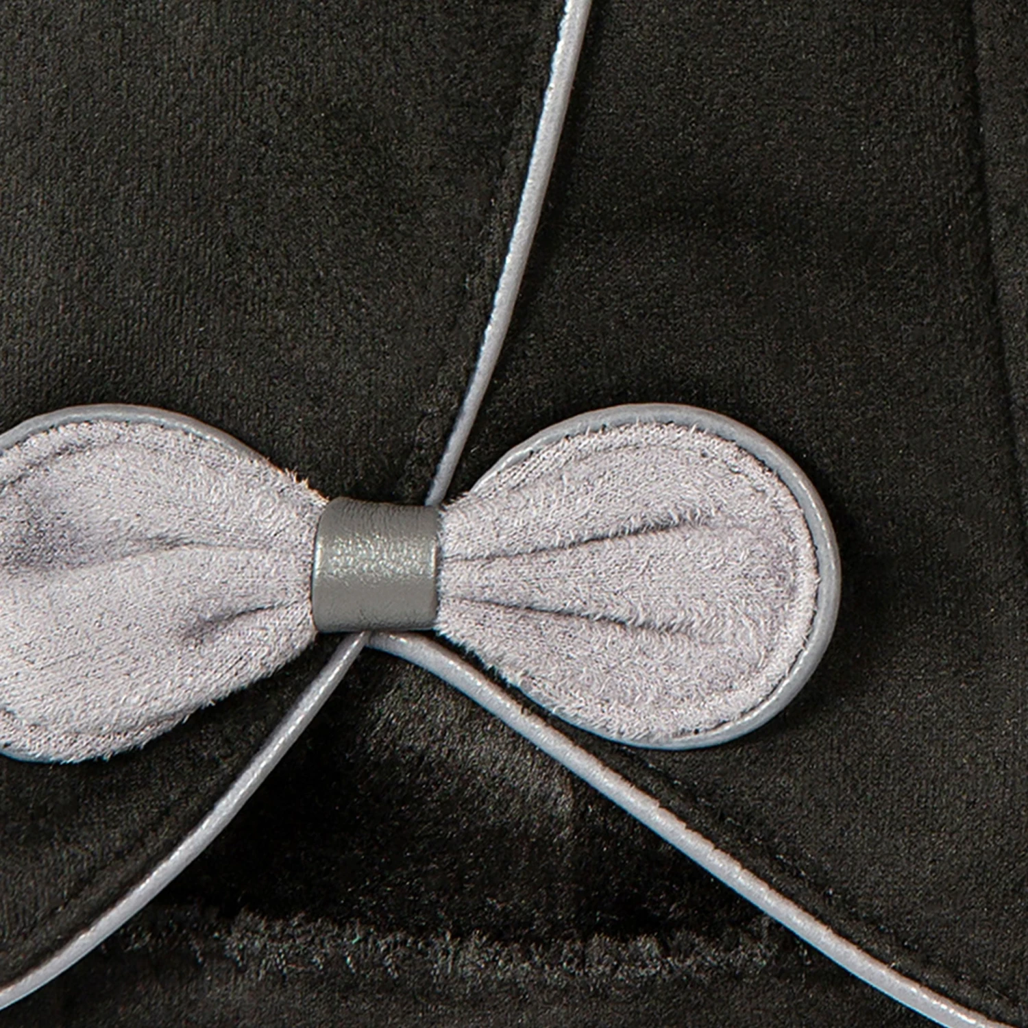 Women’s Touchscreen Velour-Lined Faux Suede Gloves With Contrast Trim And Bow - Image 17