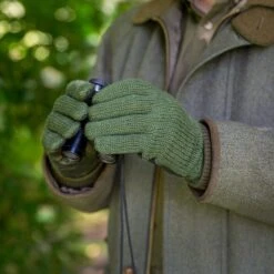Men's Knitted Shooting Gloves With Leather Palm -Dents mensknittedshootingglovesolive 4