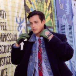 Men’s Touchscreen Three-Colour Leather Driving Gloves -Dents mensleathertouchscreengreendrivinggloves 2