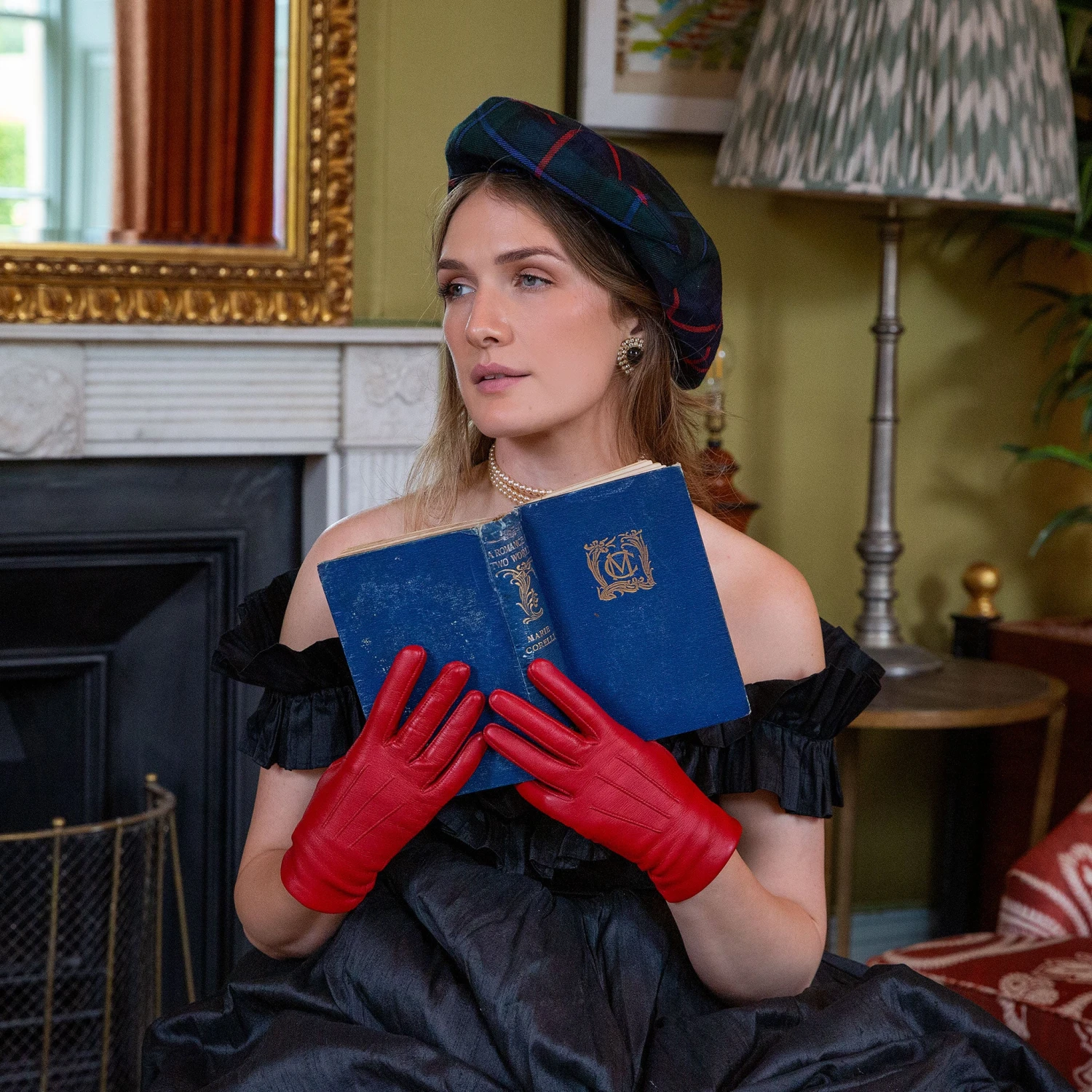 Women's Three-Point Lined Leather Gloves - Image 2