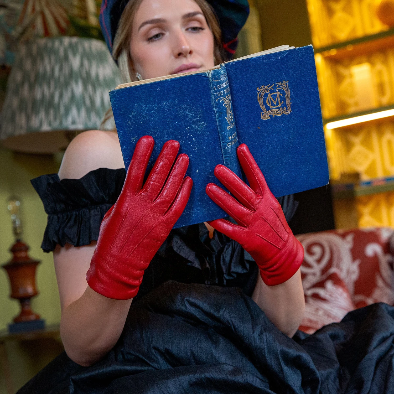 Women's Three-Point Lined Leather Gloves - Image 3