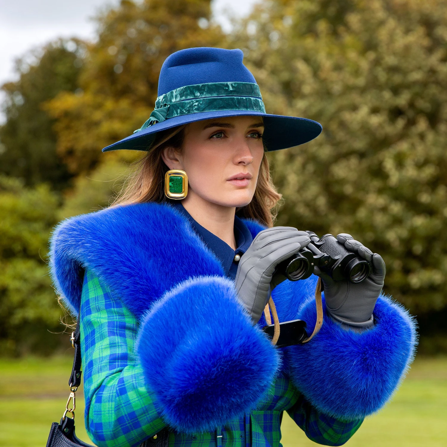 Women's Three-Point Lined Leather Gloves - Image 11