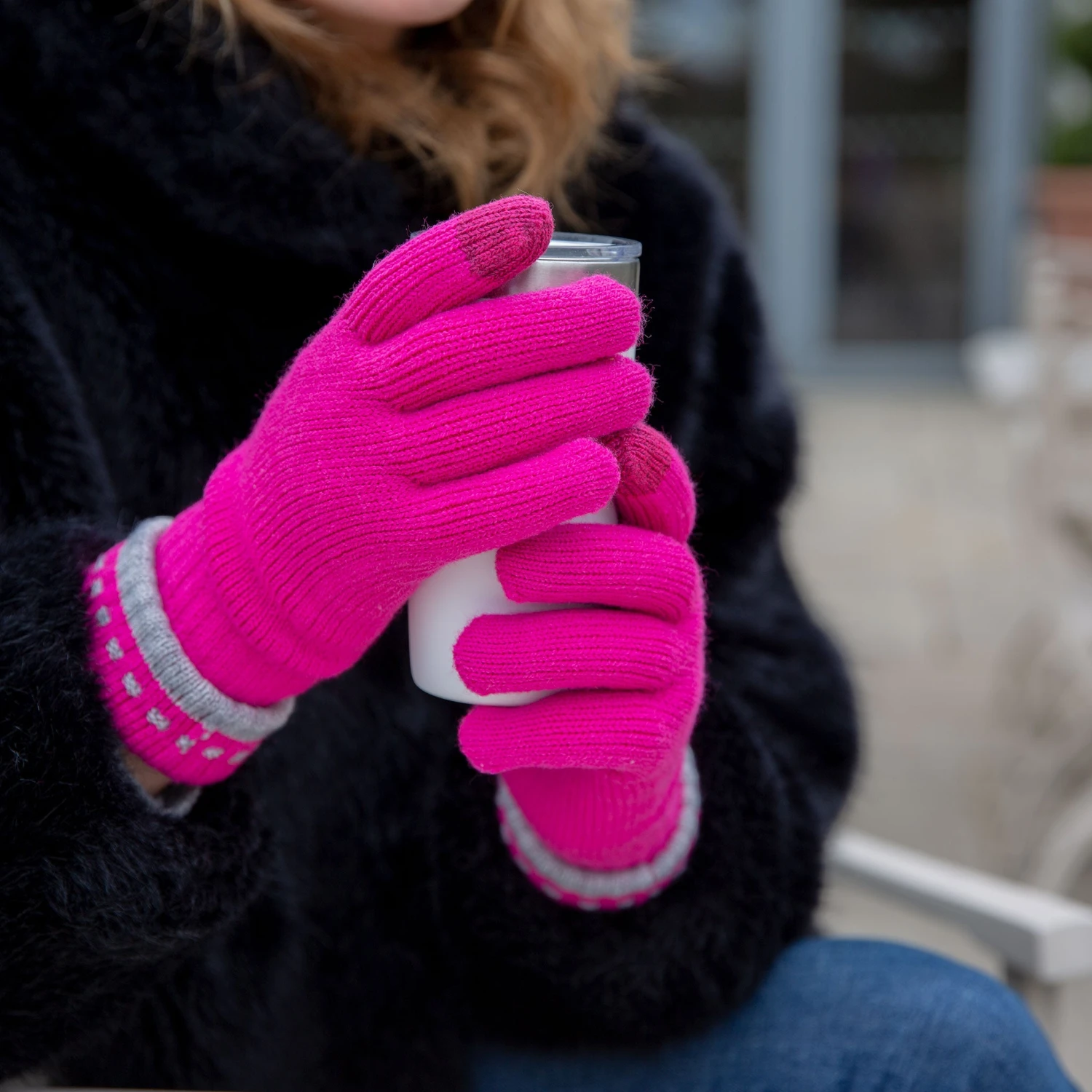 Women's Touchscreen Knitted Gloves 3 Women's Touchscreen Knitted Gloves - Image 3