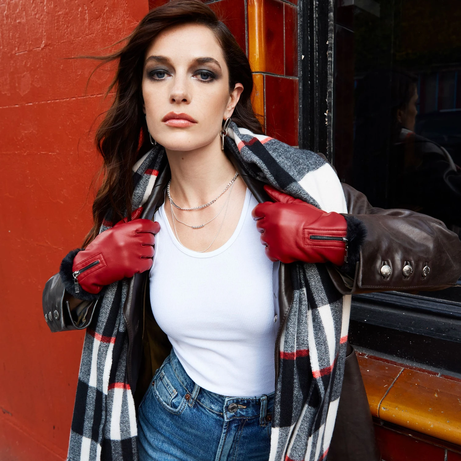 Women’s Touchscreen Faux Fur-Lined Leather Gloves With Zip - Image 3